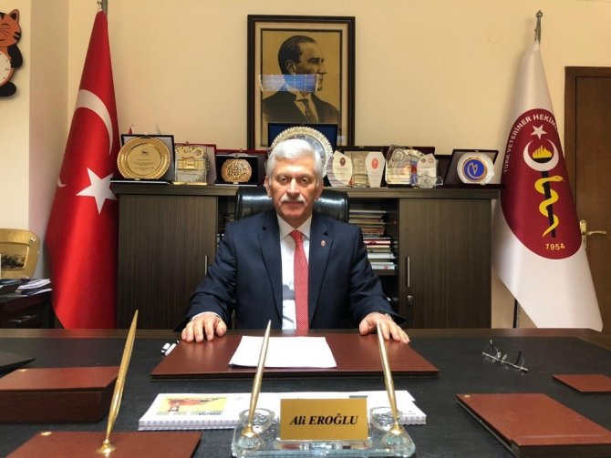 TVHB Başkanı Eroğlu, Dünya Veteriner Hekimler Günü’nü kutladı