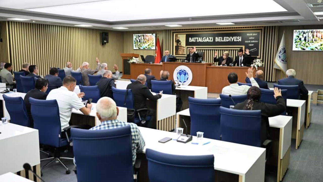 Battalgazi Meclisi’nde 18 gündem maddesi karara bağlandı
