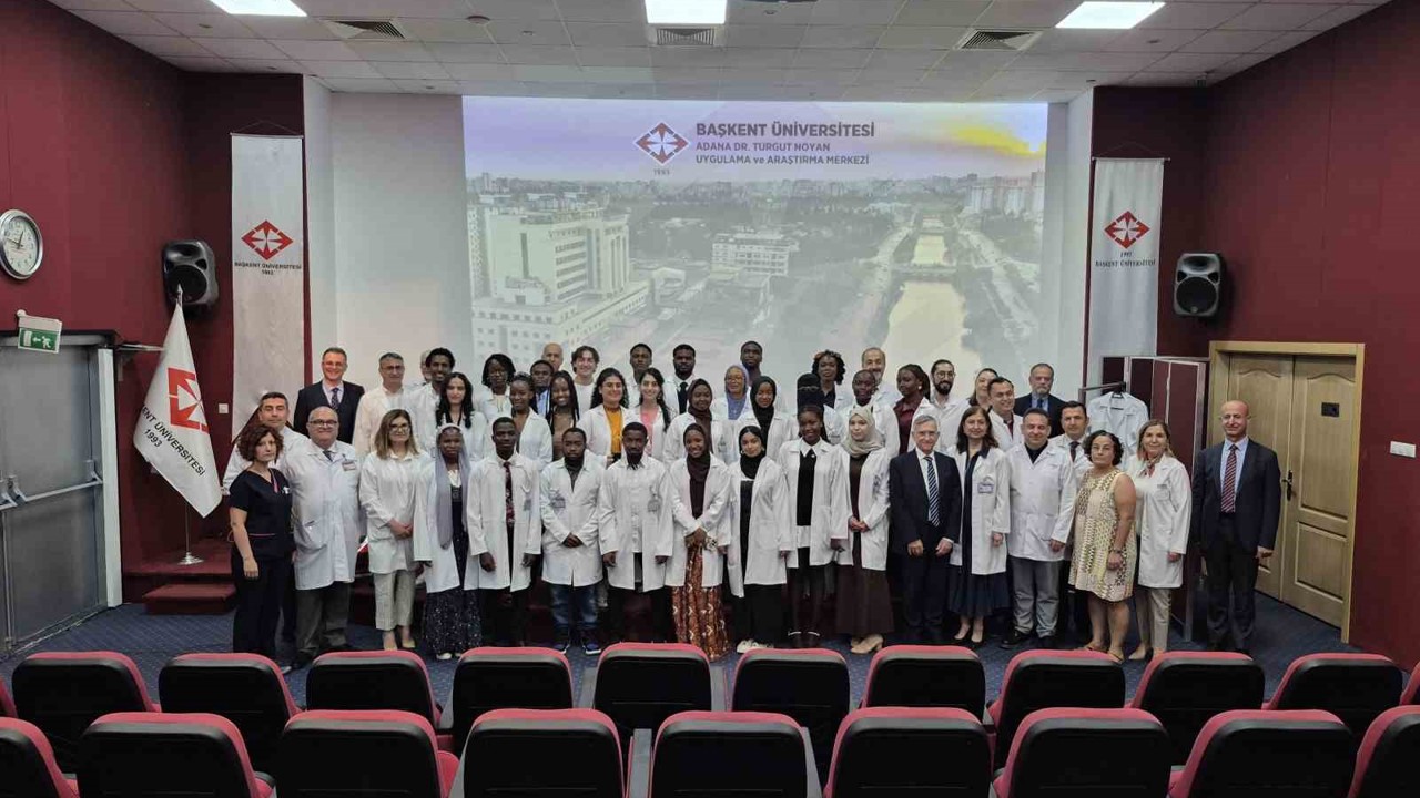 Tıp öğrencileri Başkent Hastanesinde klinik eğitimi almaya başladı
