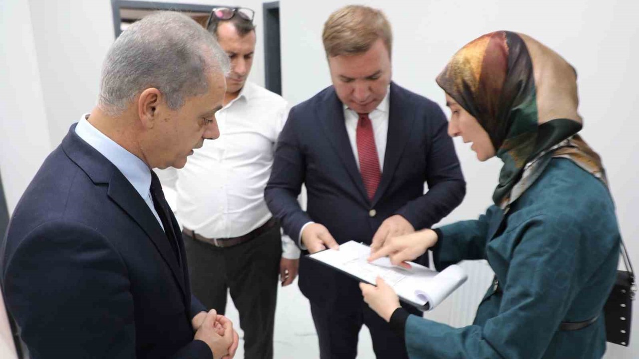 Vali Aydoğdu sağlık yatırımlarını inceledi
