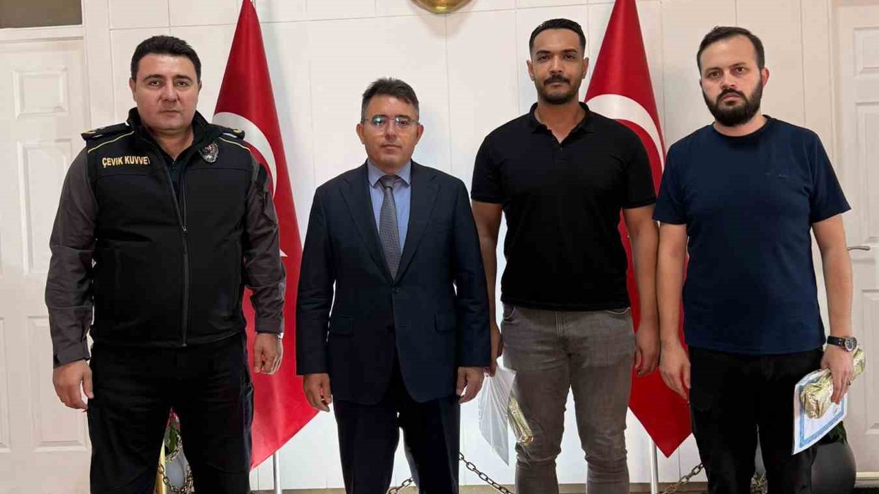 Marmaris’te duyarlı polis memurları ödüllendirildi
