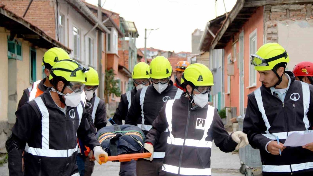 KOSB arama kurtarma ekibi, AFAD tatbikatında aktif görev üstlendi
