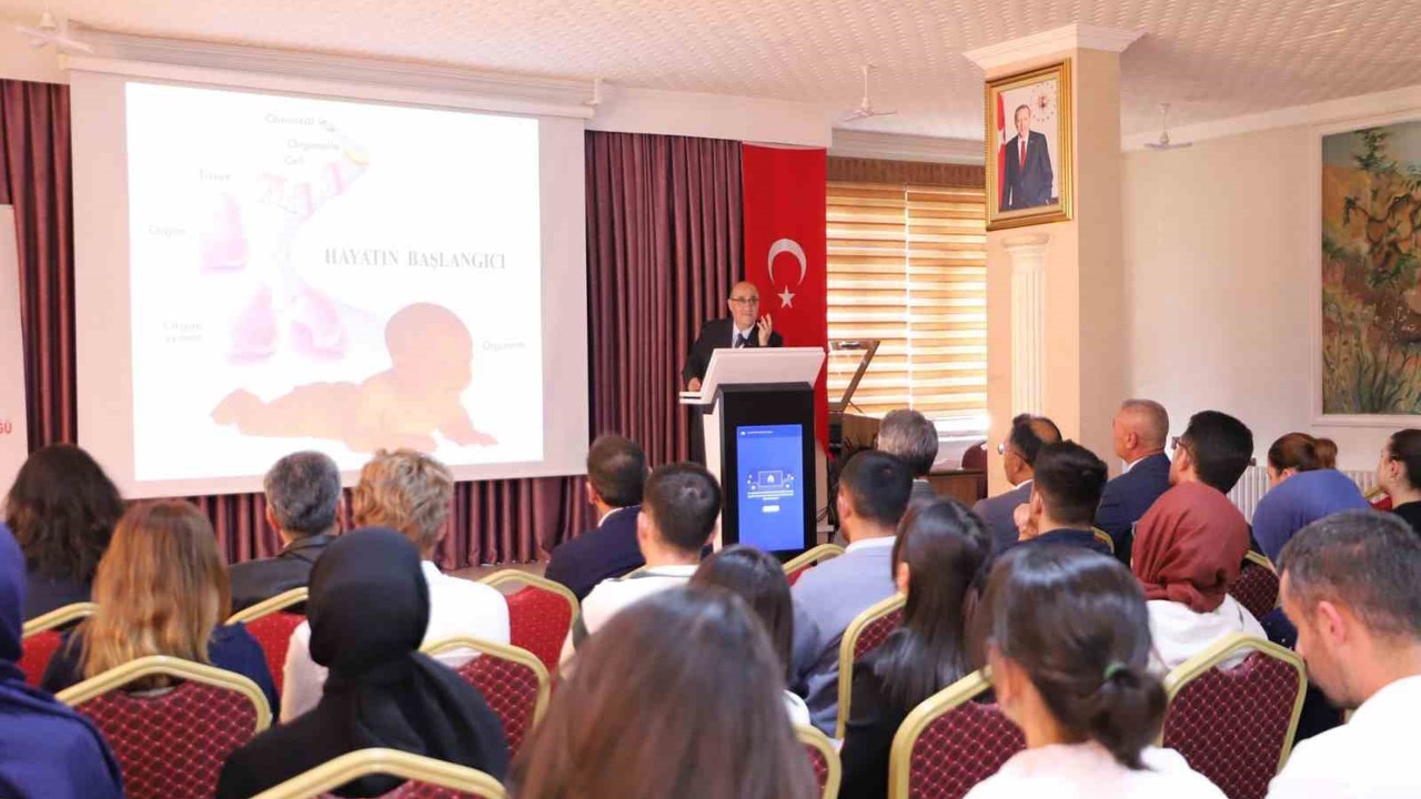 Bayburt’ta özel eğitim öğretmenlerine ‘Beyin Temelli Öğrenme’ Semineri verildi
