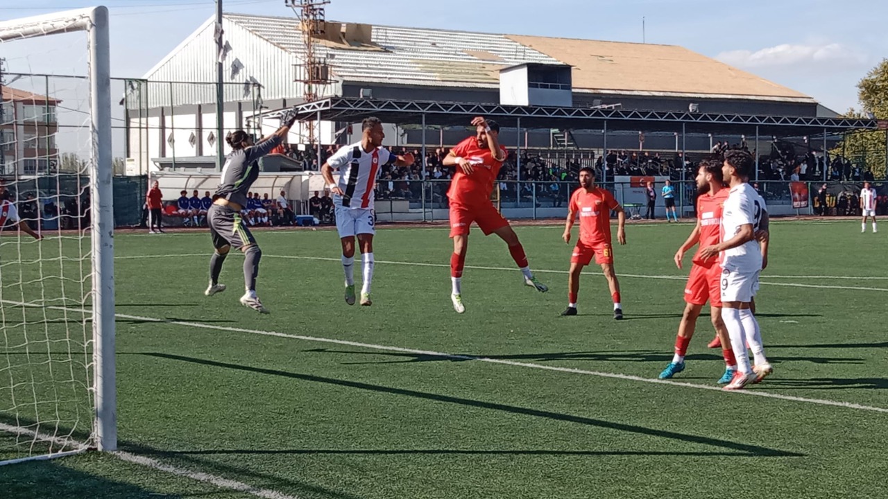 Malatyaspor Siverek Belediyespor Karşısında 3-2 Mağlup Oldu