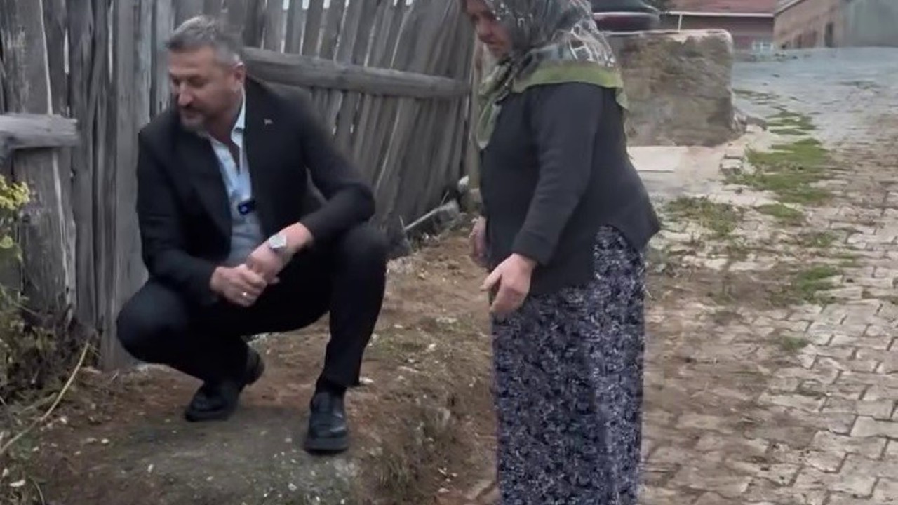 Başkan Civa’nın samimi tavırları sosyal medyada ilgi görüyor
