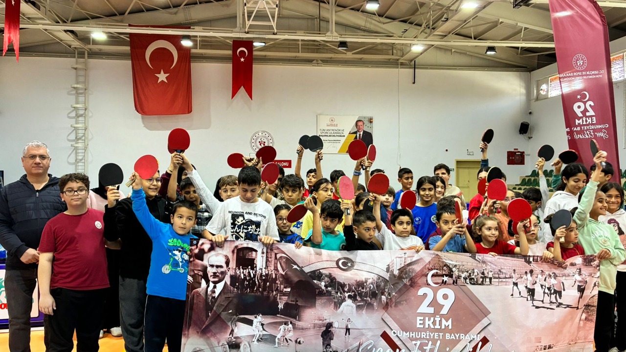 Masa Tenisi Cumhuriyet Kupası Maçlarına Rekor Katılım