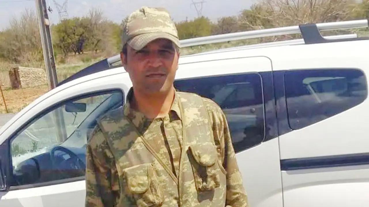 Güvenlik Korucusu Kalbine Yenik Düştü