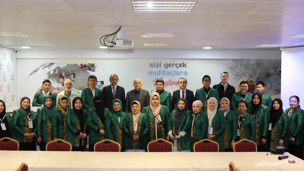 Gazze İçin Bin 500 Tonluk Yardım Köprüsü Kuruldu