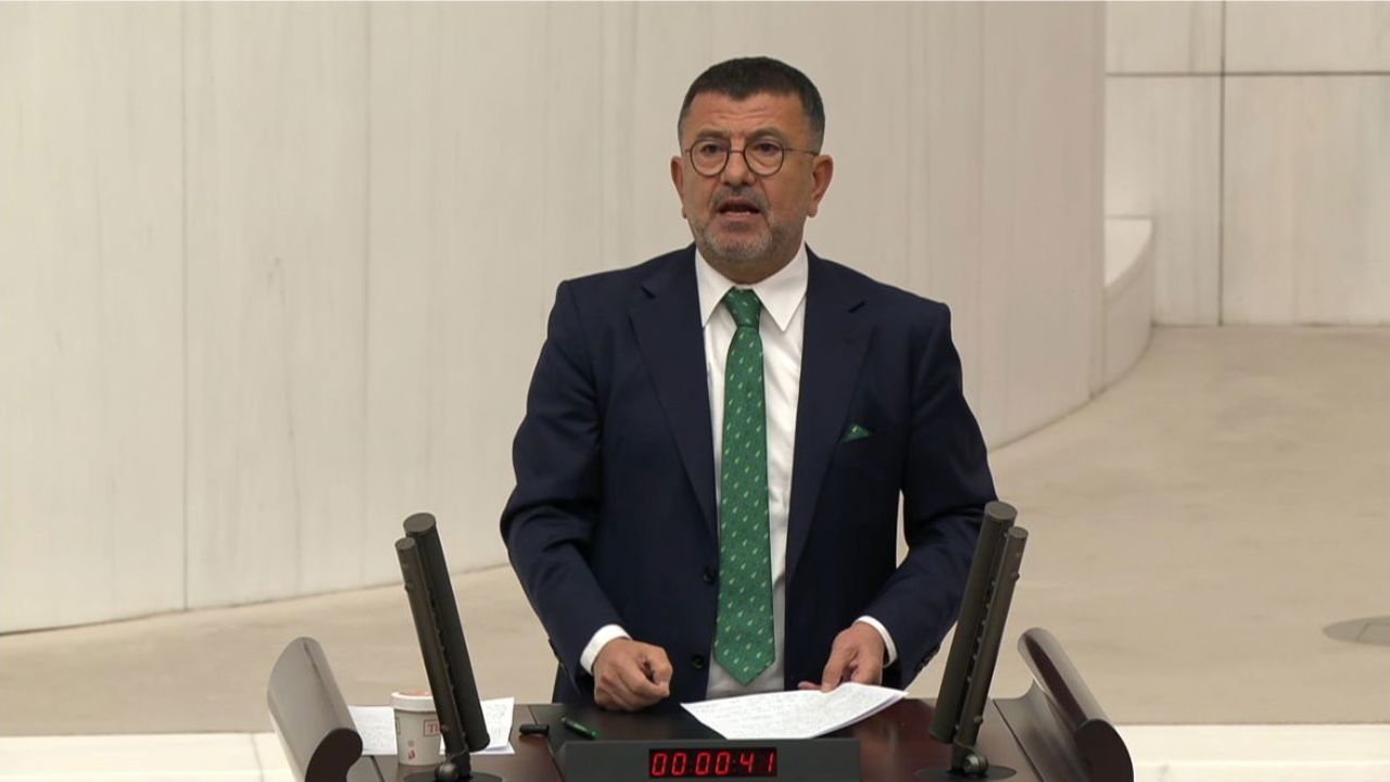 Veli Ağbaba: “Arapgir Yolu Sanki Başka Bir Ülkenin Yoluymuş Gibi”