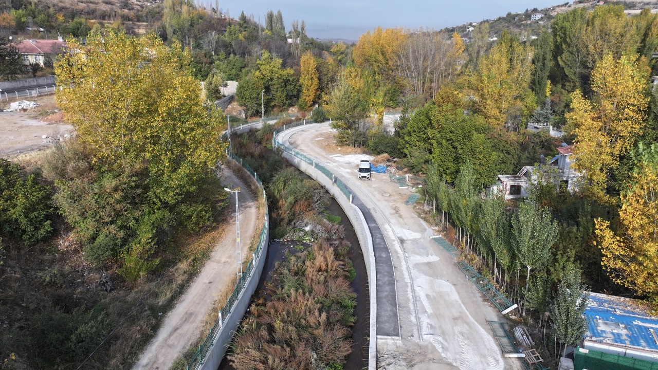 Başkan Geçit, “Beylerderesi Bisiklet ve Yürüyüş Yolu” Projesini İnceledi