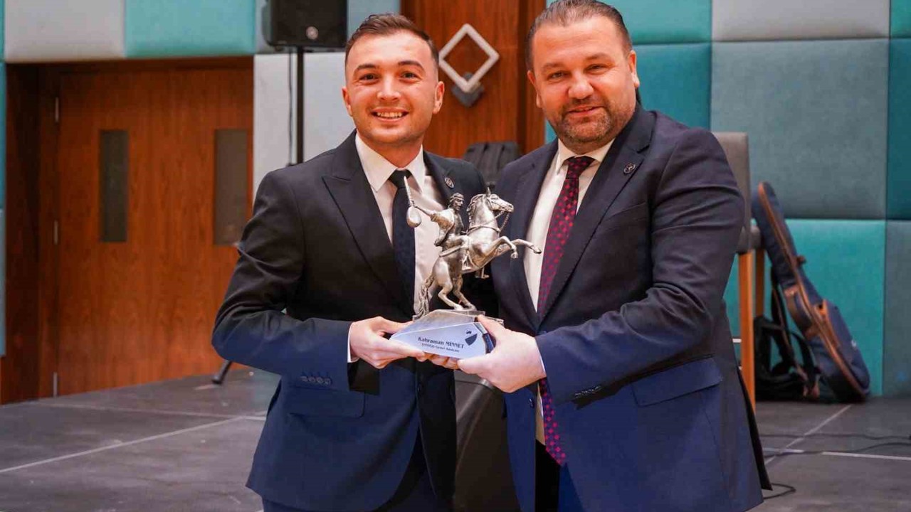 Kahraman Minnet: "Türk hakemliğinin en büyük sorunu bütünlüğü sağlayamamaktır"
