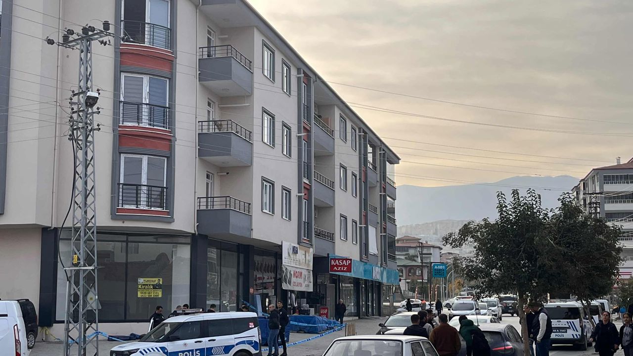3. Kattan Düşen Kişi Hayatını Kaybetti