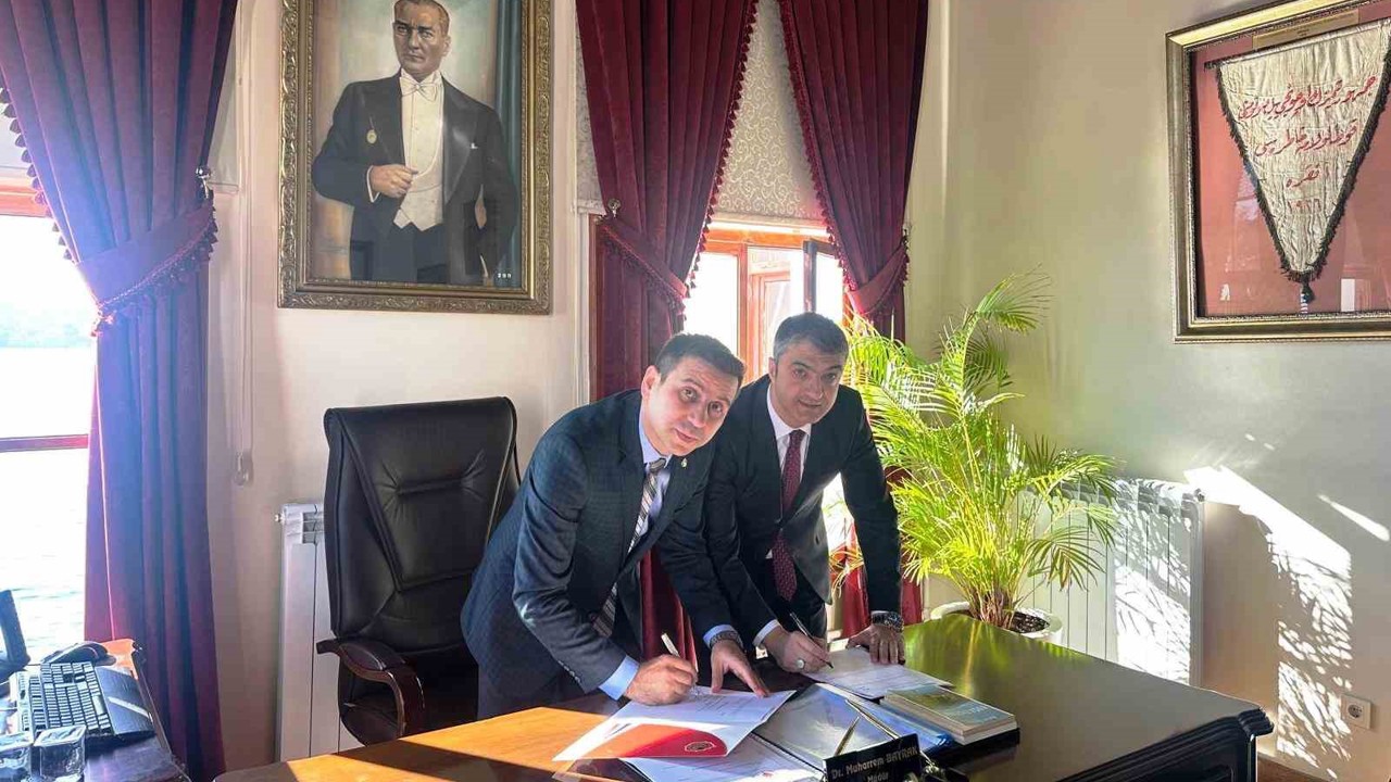 Kütahya’daki ve İstanbul’daki 2 lise kardeş okul oldu
