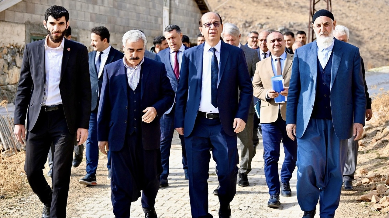 Yeşilyurt Belediyesi Kırsal Mahallelerde Yatırımlarını Sürdürüyor