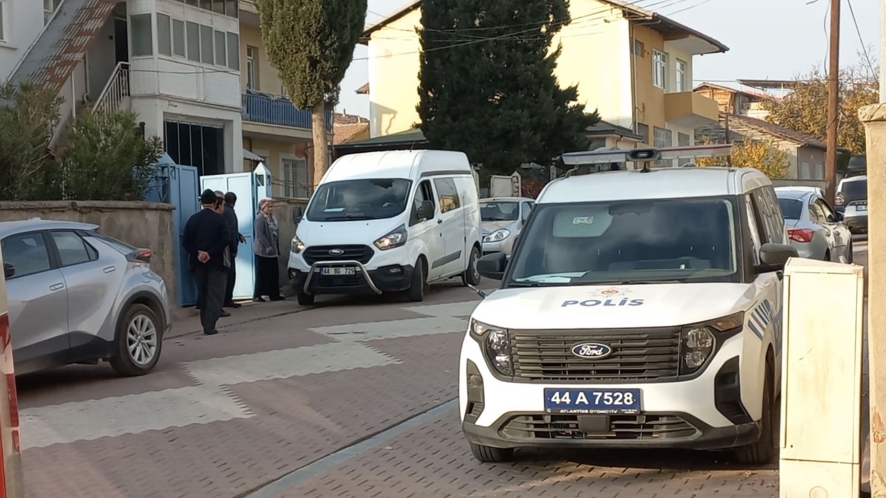 Yakınlarının Haber Alamadığı 43 Yaşındaki Şahıs Ölü Bulundu