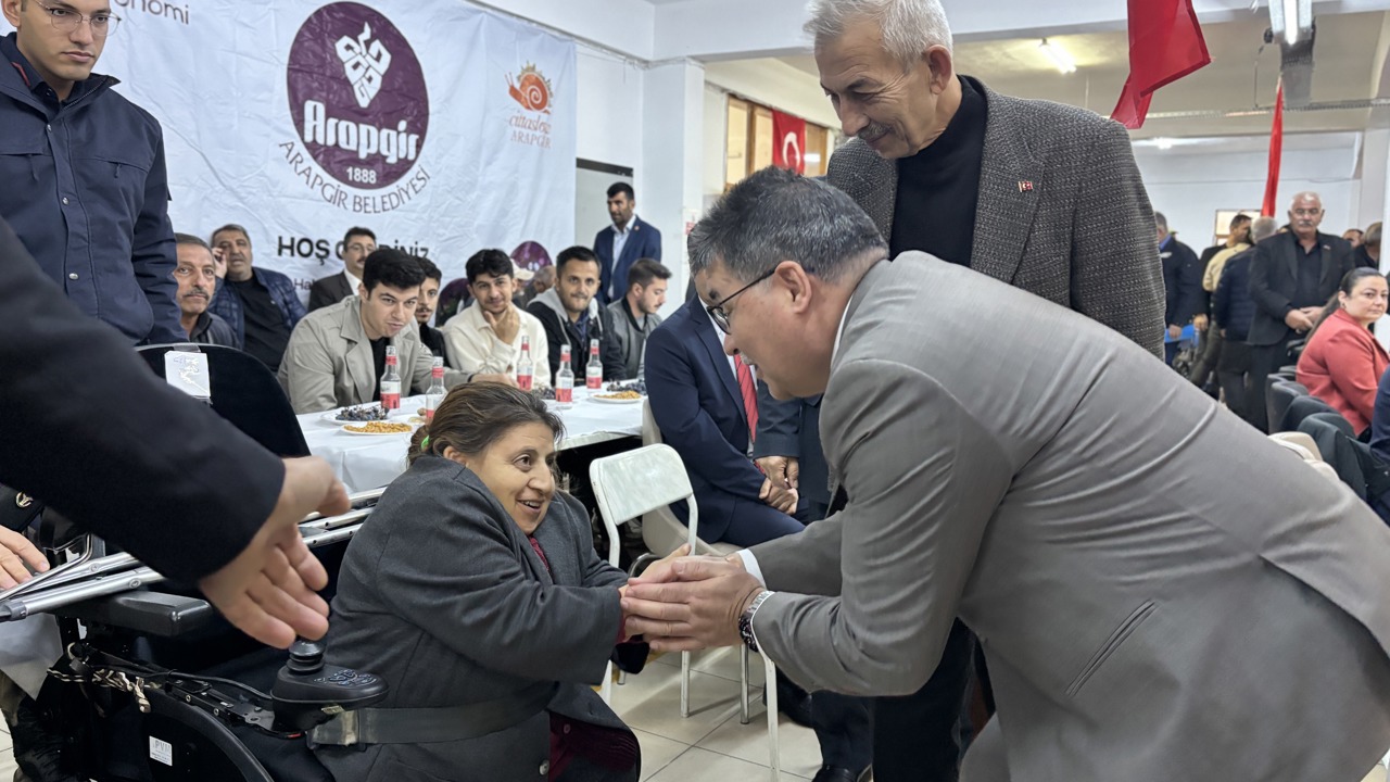 Arapgir’de 142 Tekerlekli Sandalye İhtiyaç Sahiplerine Teslim Edildi