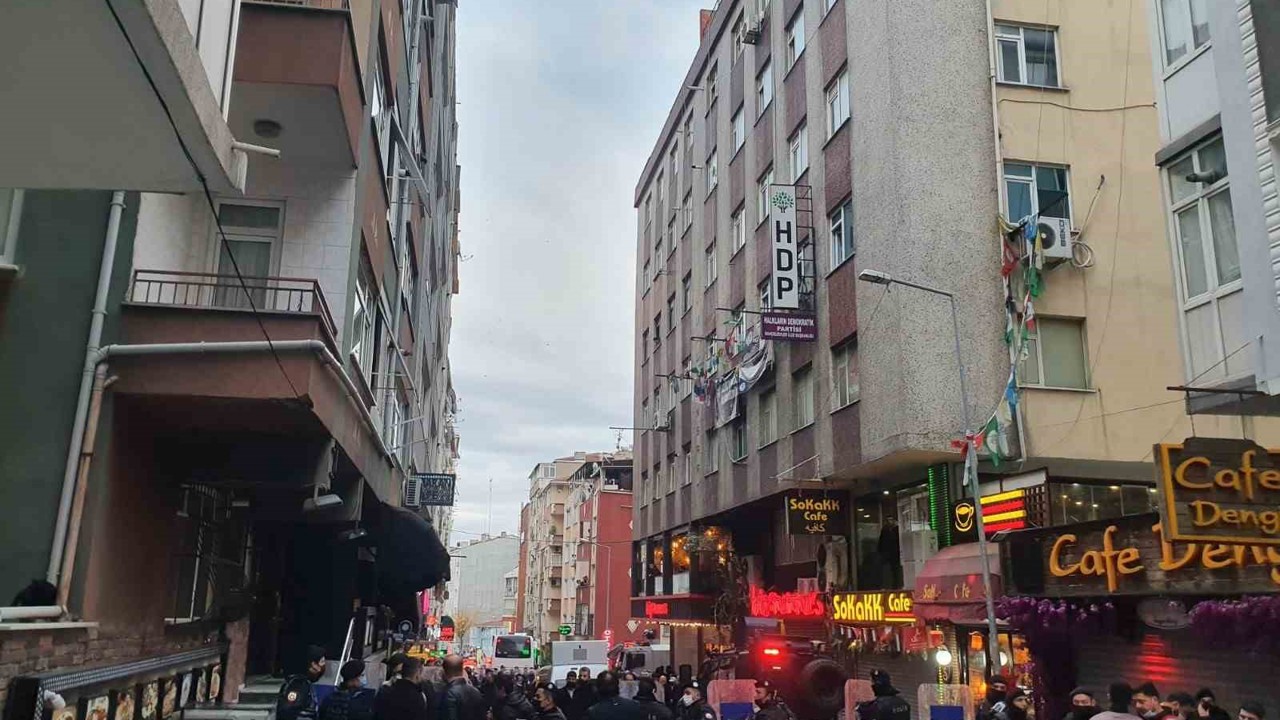Bahçelievler’de HDP ilçe binasına silahla giren sanığın yargılandığı davada karar çıktı
