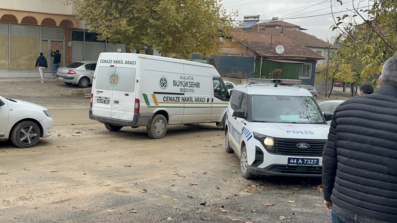 Battalgazi Ve Yeşilyurt’ta İki Ayrı Adreste Şüpheli Ölüm