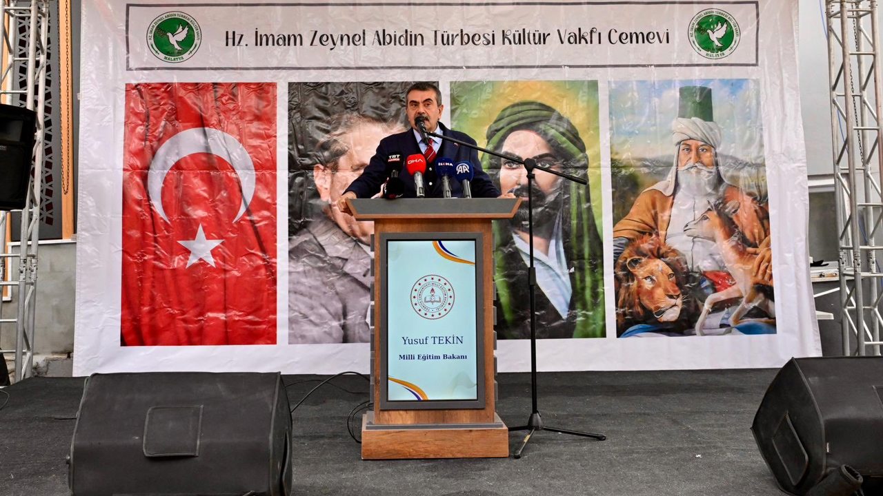 Bakan Tekin: Yeni Müfredatta Alevilik ve Bektaşilikde Yer Alacak