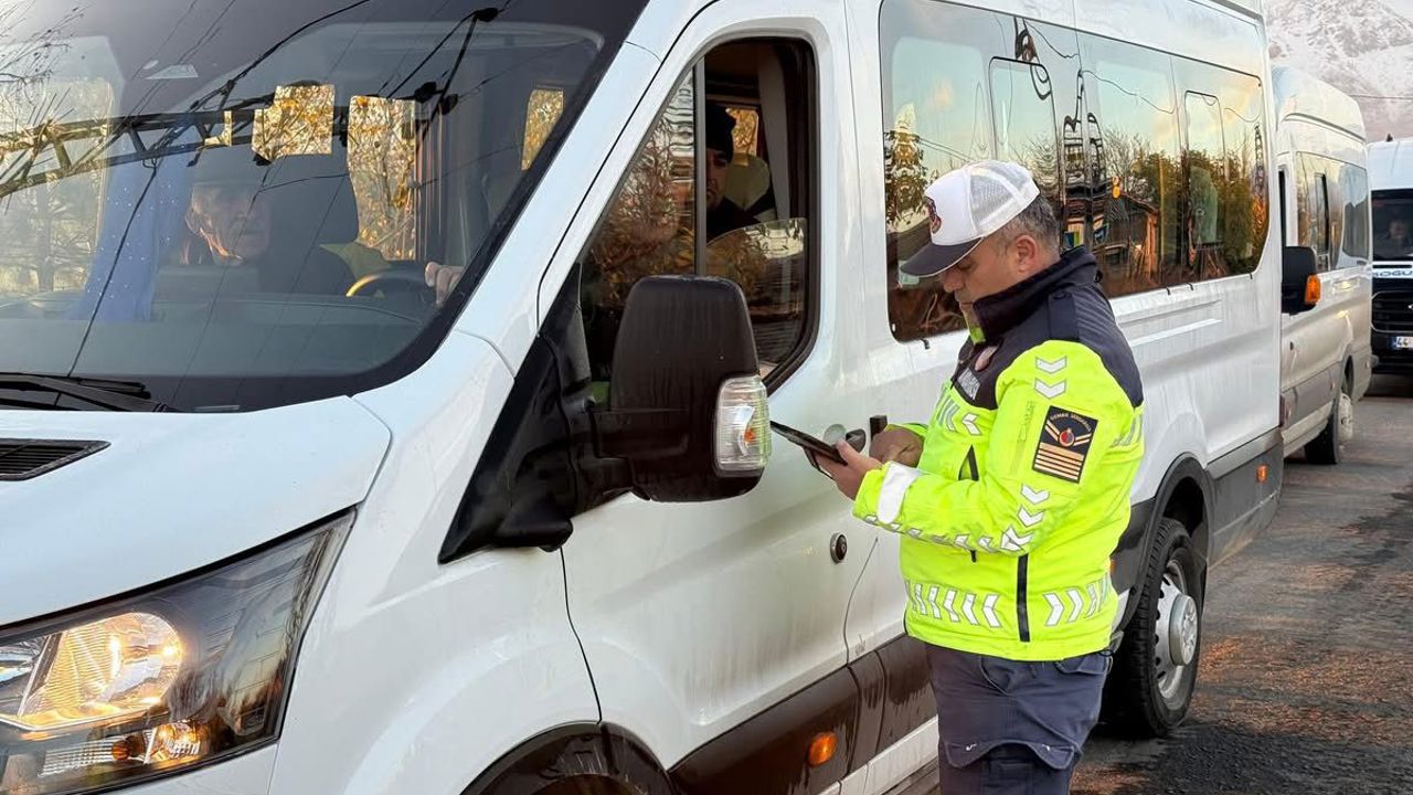 Doğanşehir’de Kış Lastiği Denetimi Yapıldı