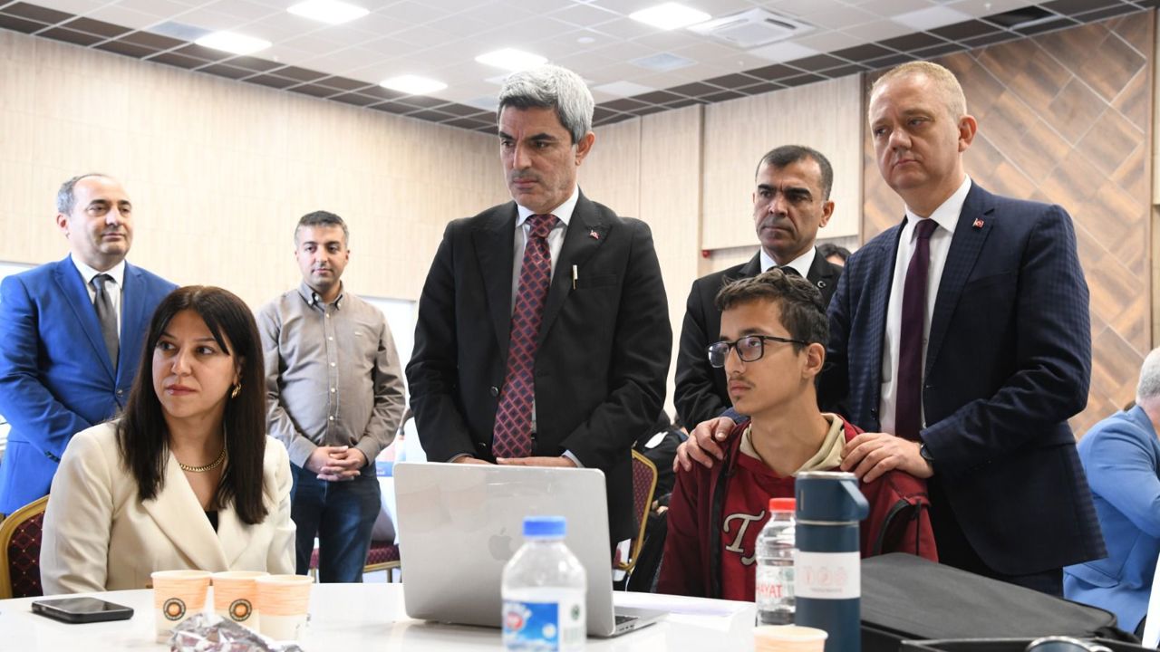 Malatya’da Öğrenciler Ekovizyon Çalıştayıyla Çevreye Değer Katan Fikirler Üretti