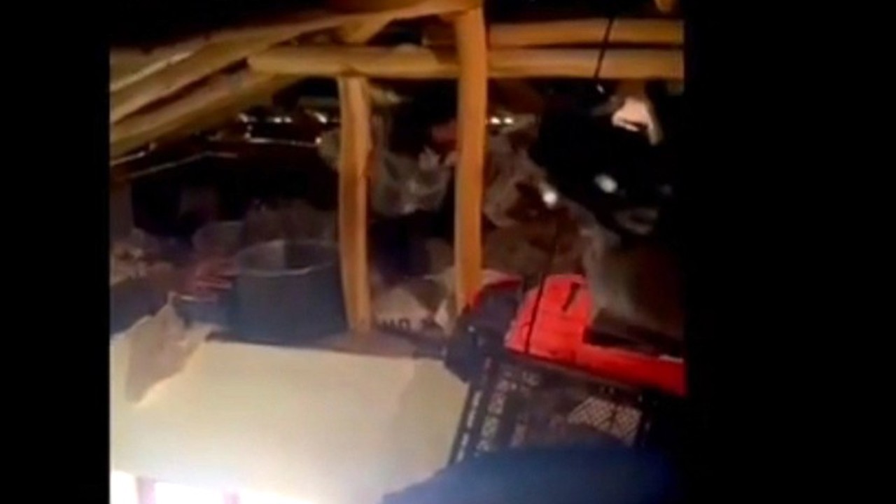 Kovancılar’da 13 Yıldır Aranan Hükümlü Gizli Bölmede Yakalandı