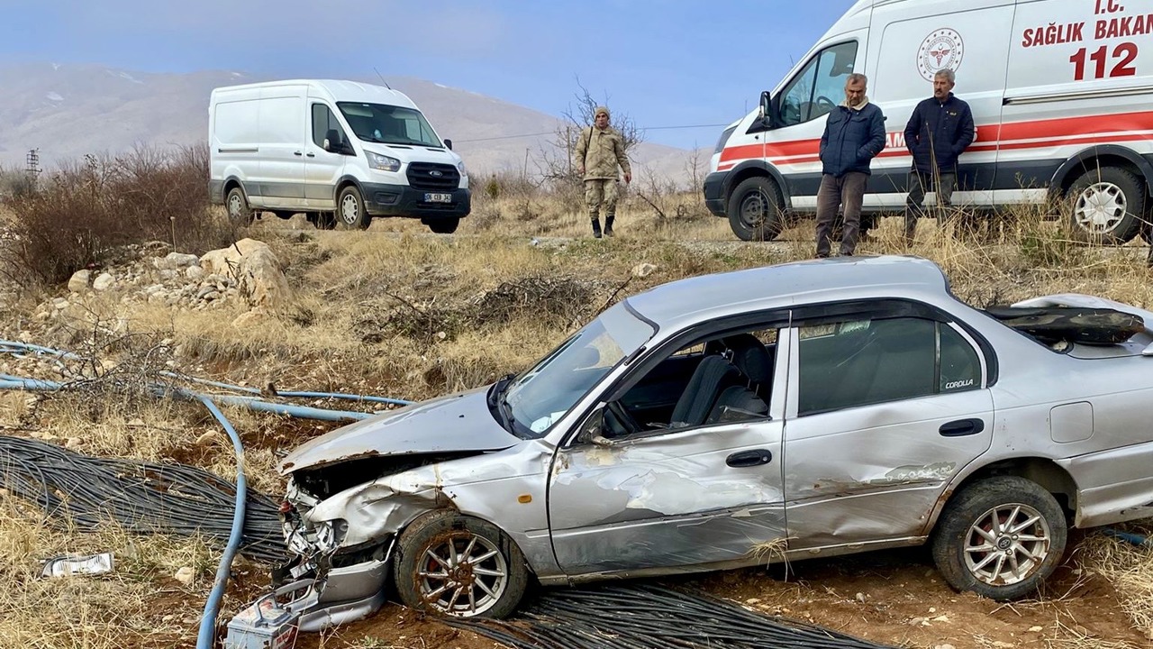 Doğanşehir’de Trafik Kazası: 3 Yaralı