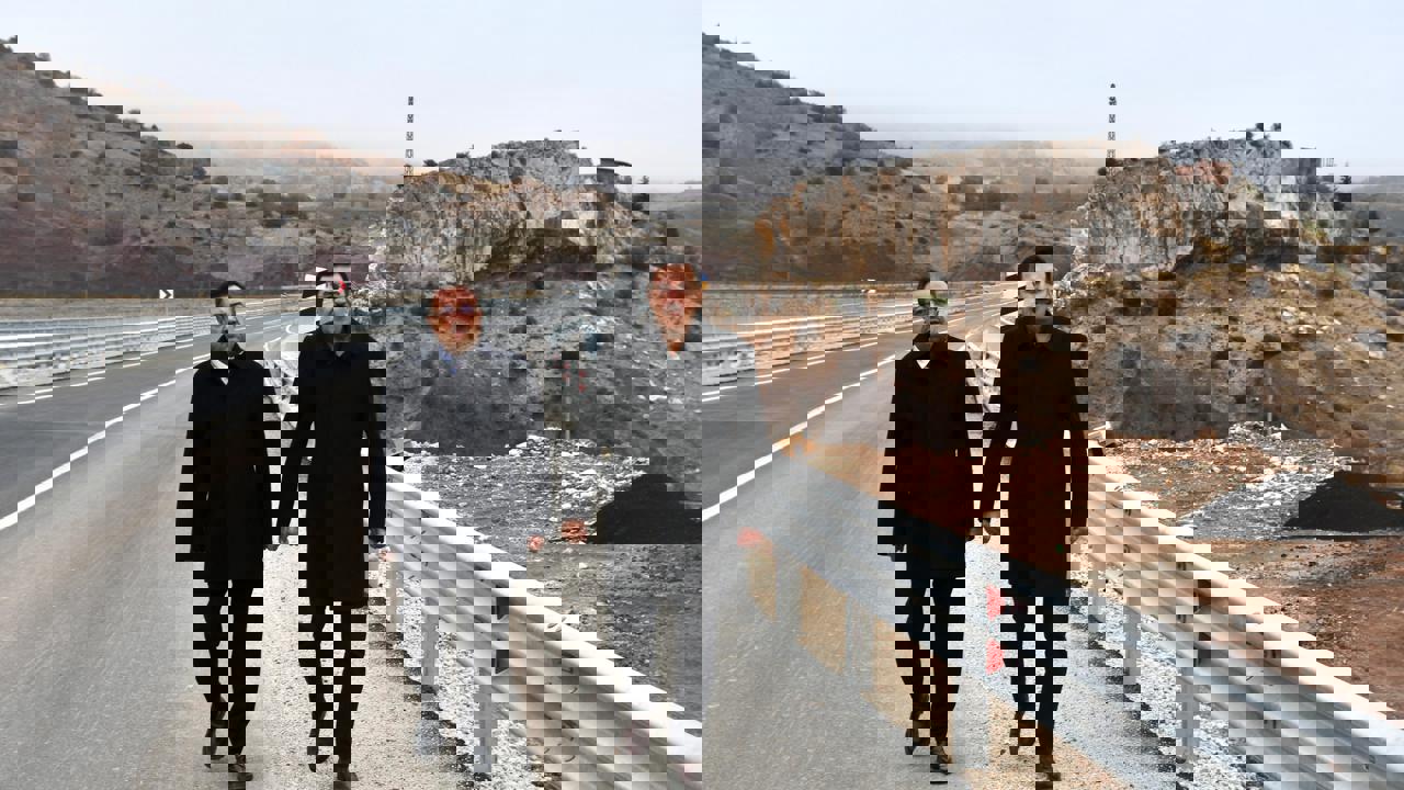 Kuluncak–Hekimhan Bağlantı Yolu Köprüsünde Çalışmalar Hızla Devam Ediyor