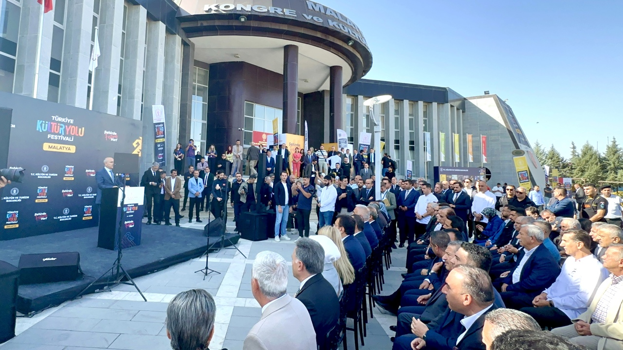 Malatya Kültür Yolu Festivali Başladı; Festivalde 42 Noktada 350 Etkinlik Düzenlenecek