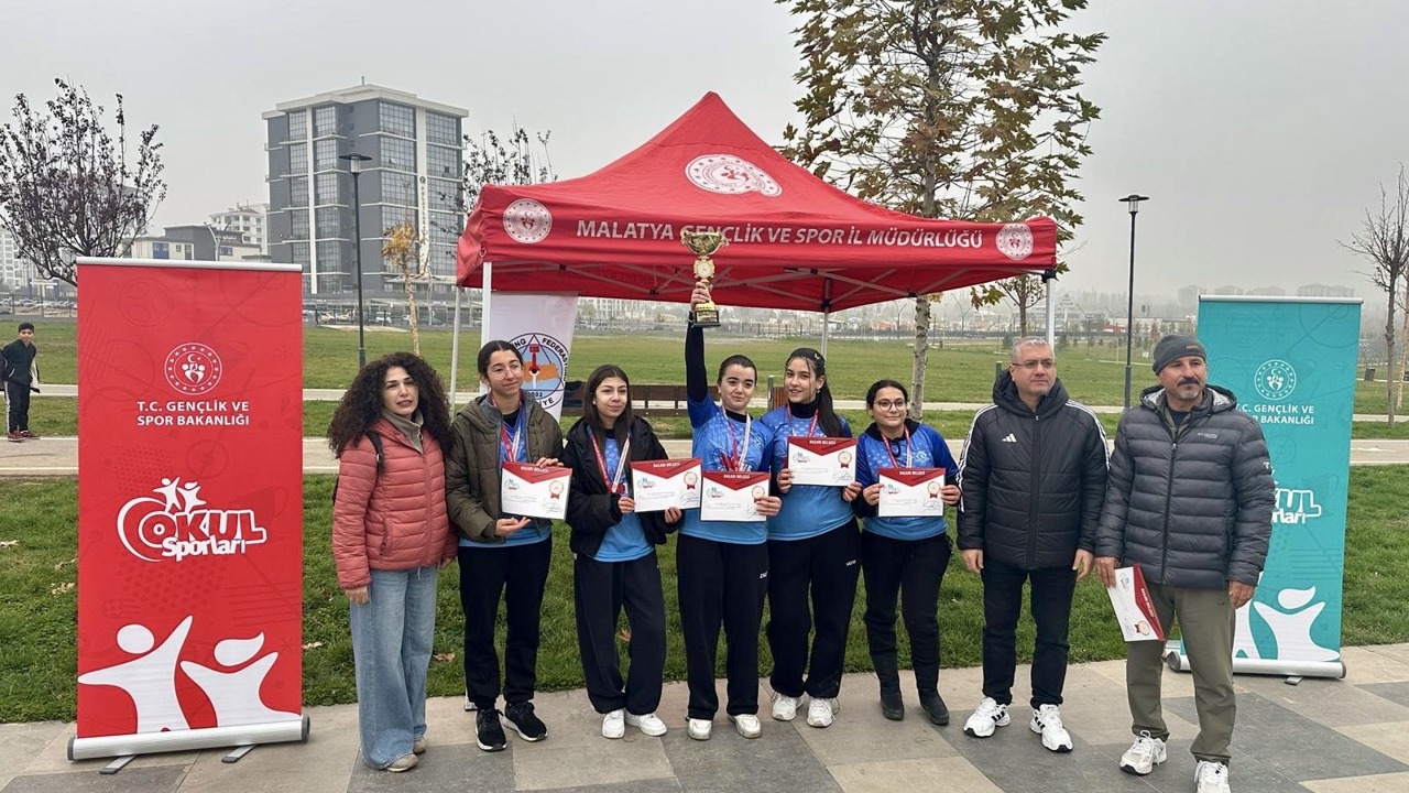 Okulsporları Oryantring İl Birinciliği 100. Yıl Parkı’nda Heyecanla Gerçekleşti