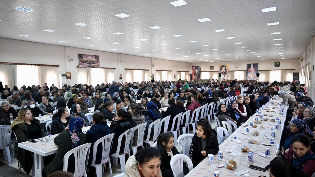 Engüzekliler Cemevi’nde Abdal Musa Lokması Düzenlendi