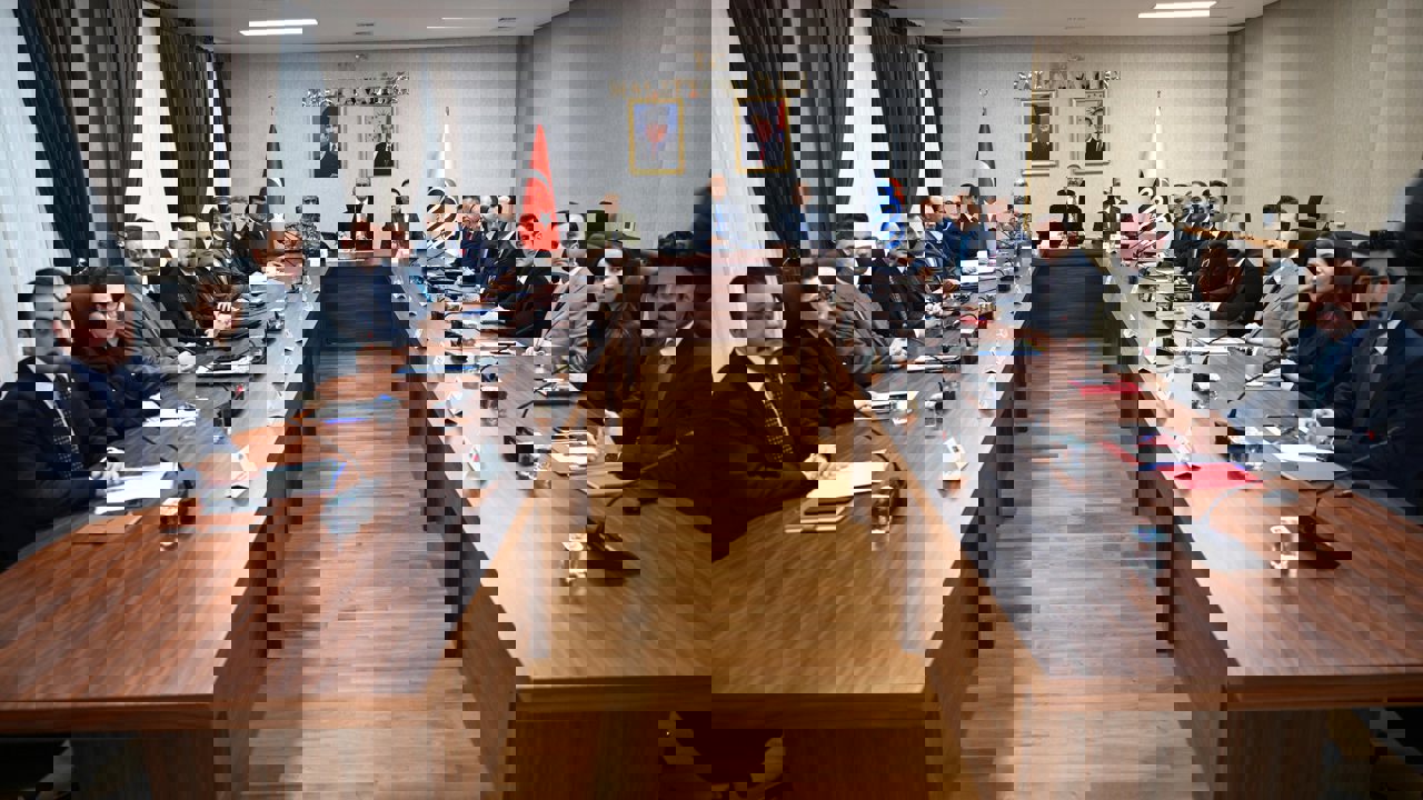 Vali Seddar Yavuz Başkanlığında Genişletilmiş İl Güvenlik Toplantısı Yapıldı