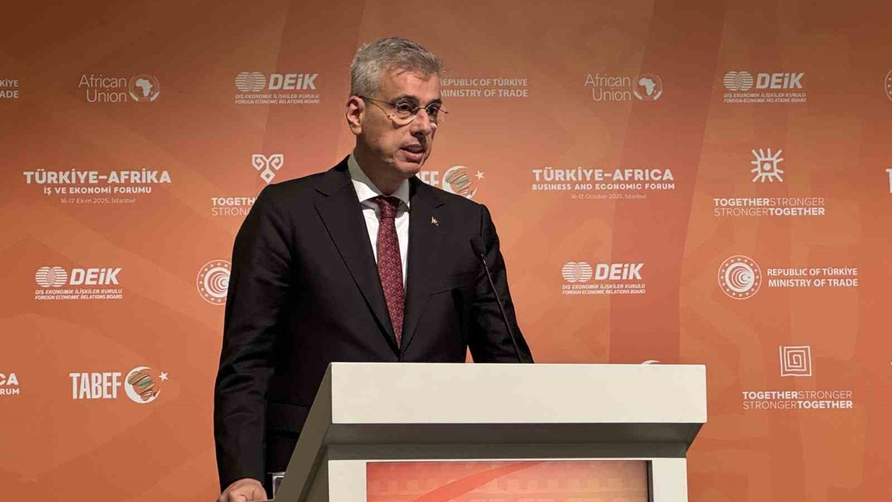 Sağlık Bakanı Memişoğlu: "Türkiye yalnızca sağlık hizmet sunumunda değil, üretim alanında da kararlılıkla ilerliyor"
