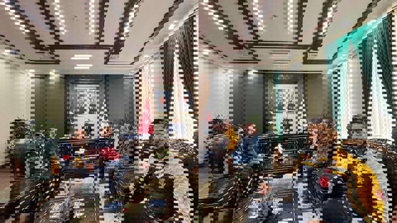 Doğanşehir’de Görev Yapan 112 Ekibinden Kaymakam Sungur’a Ziyaret