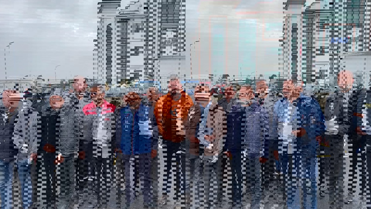 Malatya sanayi esnafı hak kayıplarını AFAD önünde gündeme taşıdı