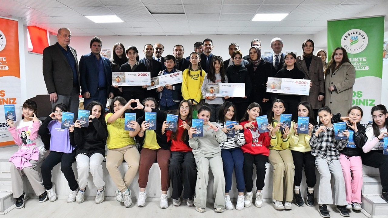 Genç Yüreklerden Savaş Çocuklarına Duygu Yüklü Mektuplar