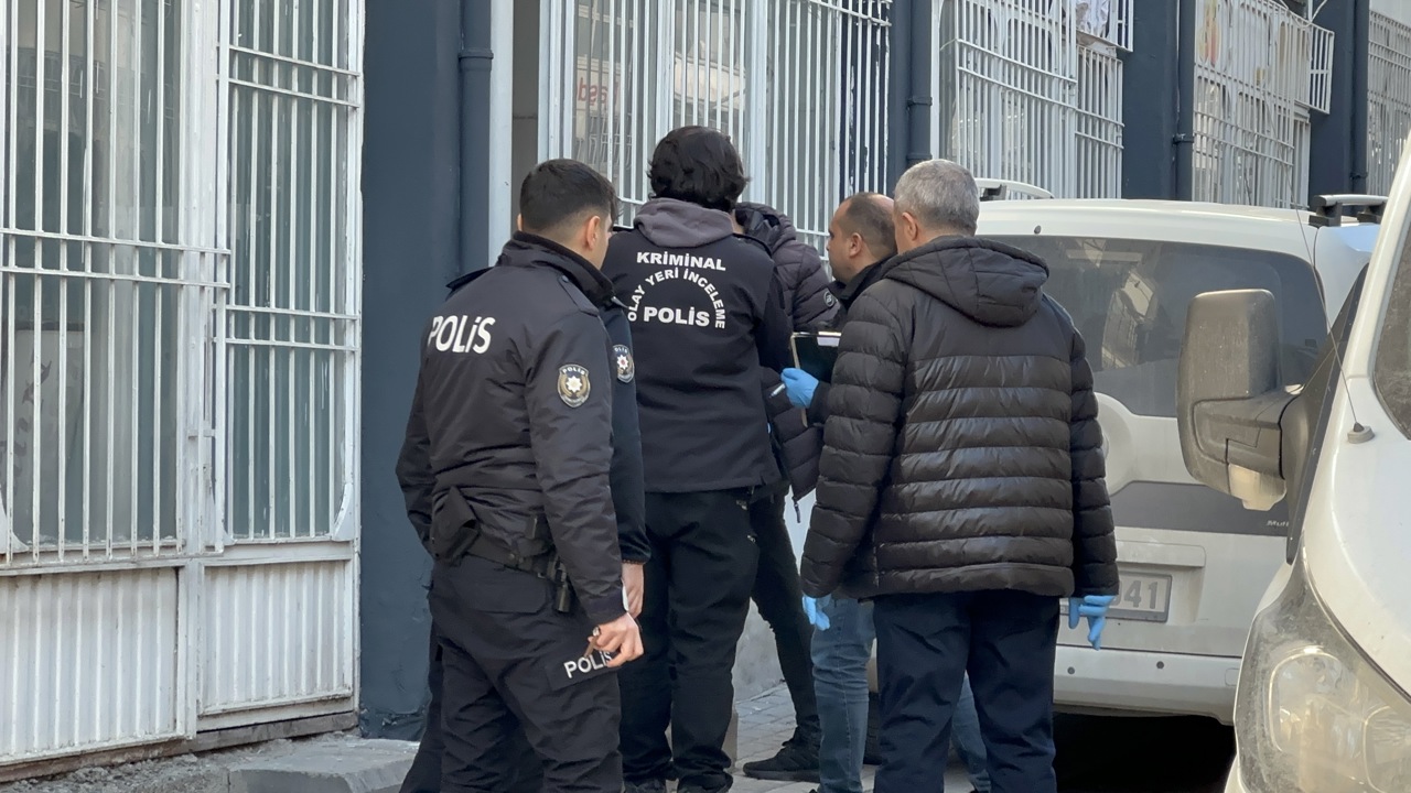 Şire Pazarında Silahlı Kavga: 2 Kişi Yaralandı