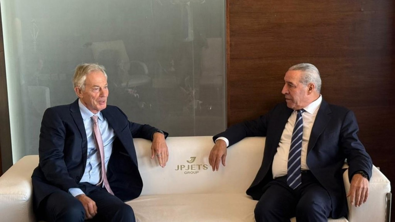 Filistin Devlet Başkanı Yardımcısı Al-Sheikh, İngiltere’nin eski Başbakanı Blair ile bir araya geldi

