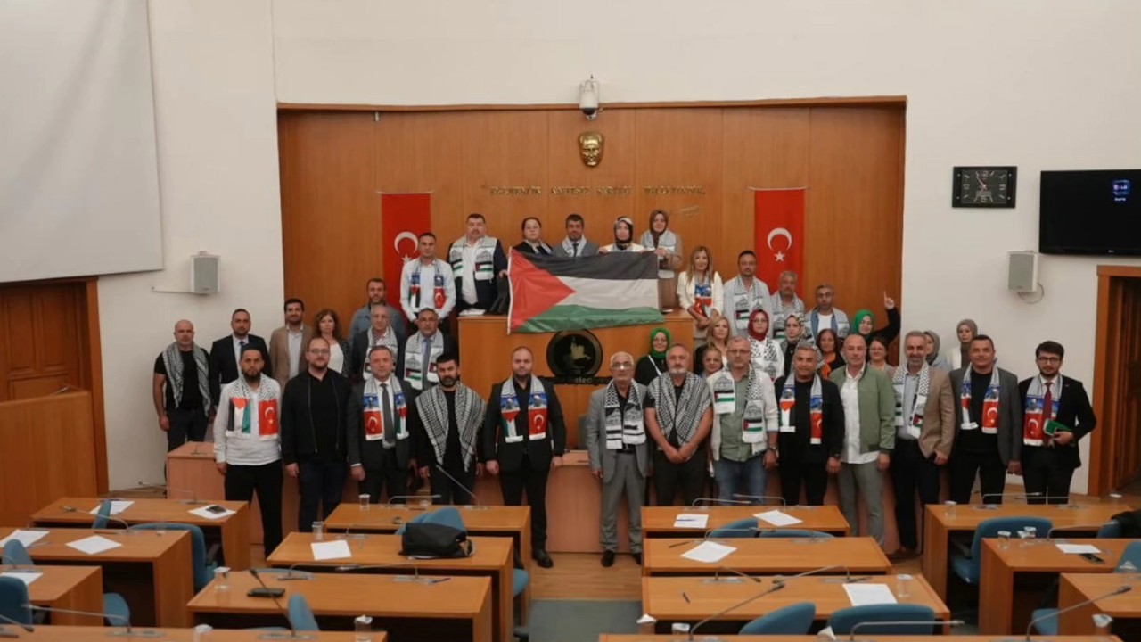 Gazze kardeş şehir ilan edildi
