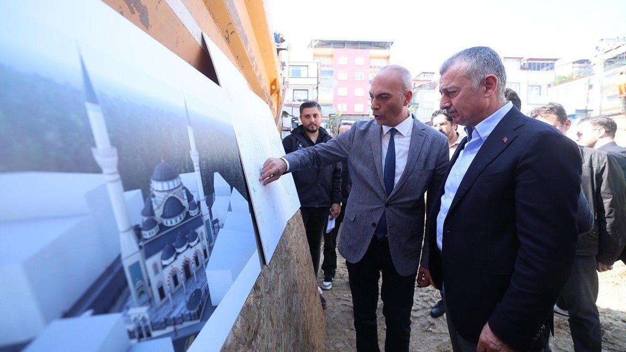 Kuruçeşme Merkez Camii bin 91 kişilik olacak
