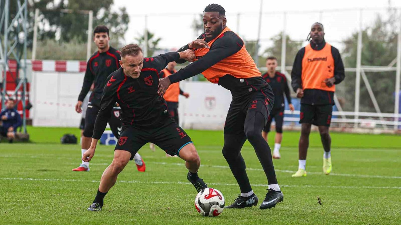 Samsunspor, Kayserispor deplasmanında gülen taraf olmak istiyor
