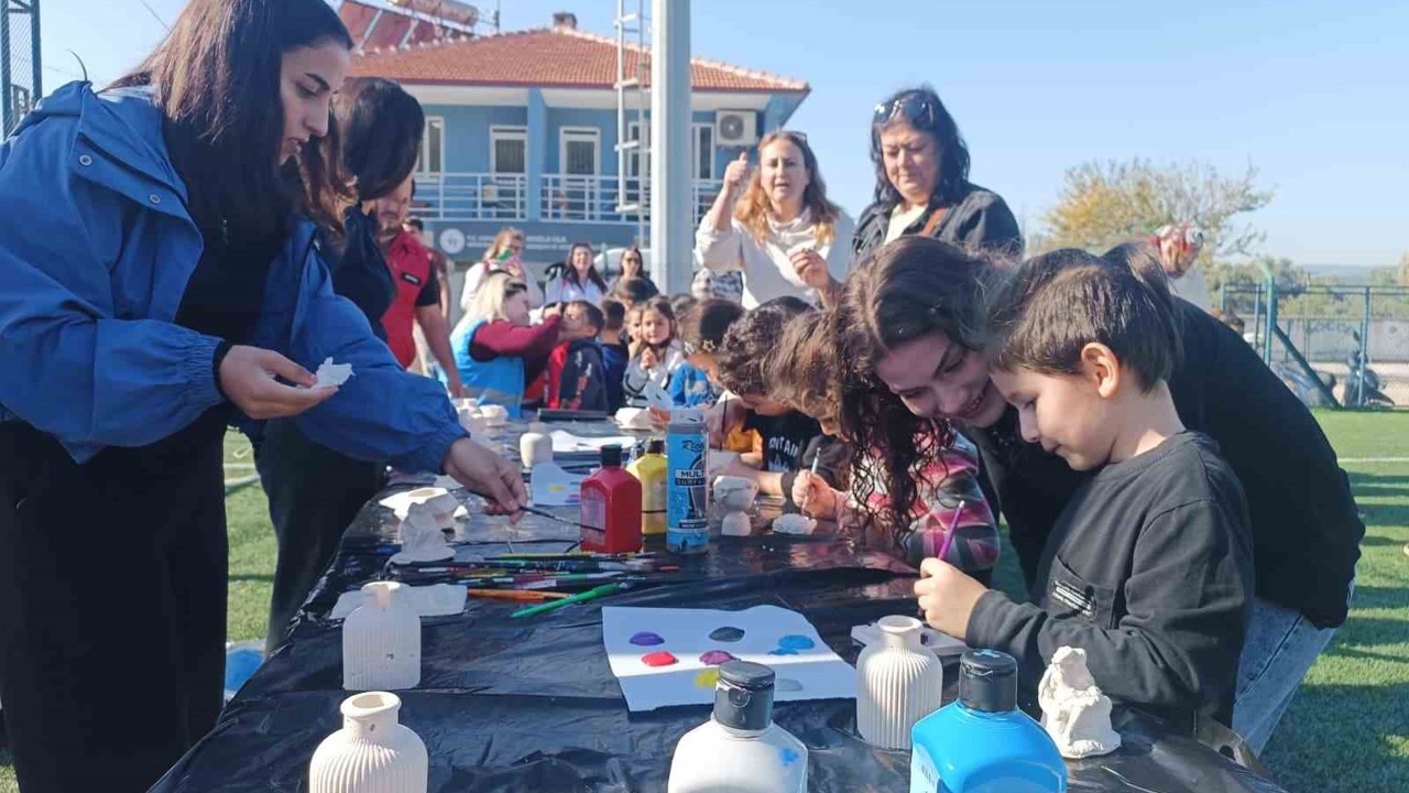 Ula’da minik kalplere şenlikli dokunuş
