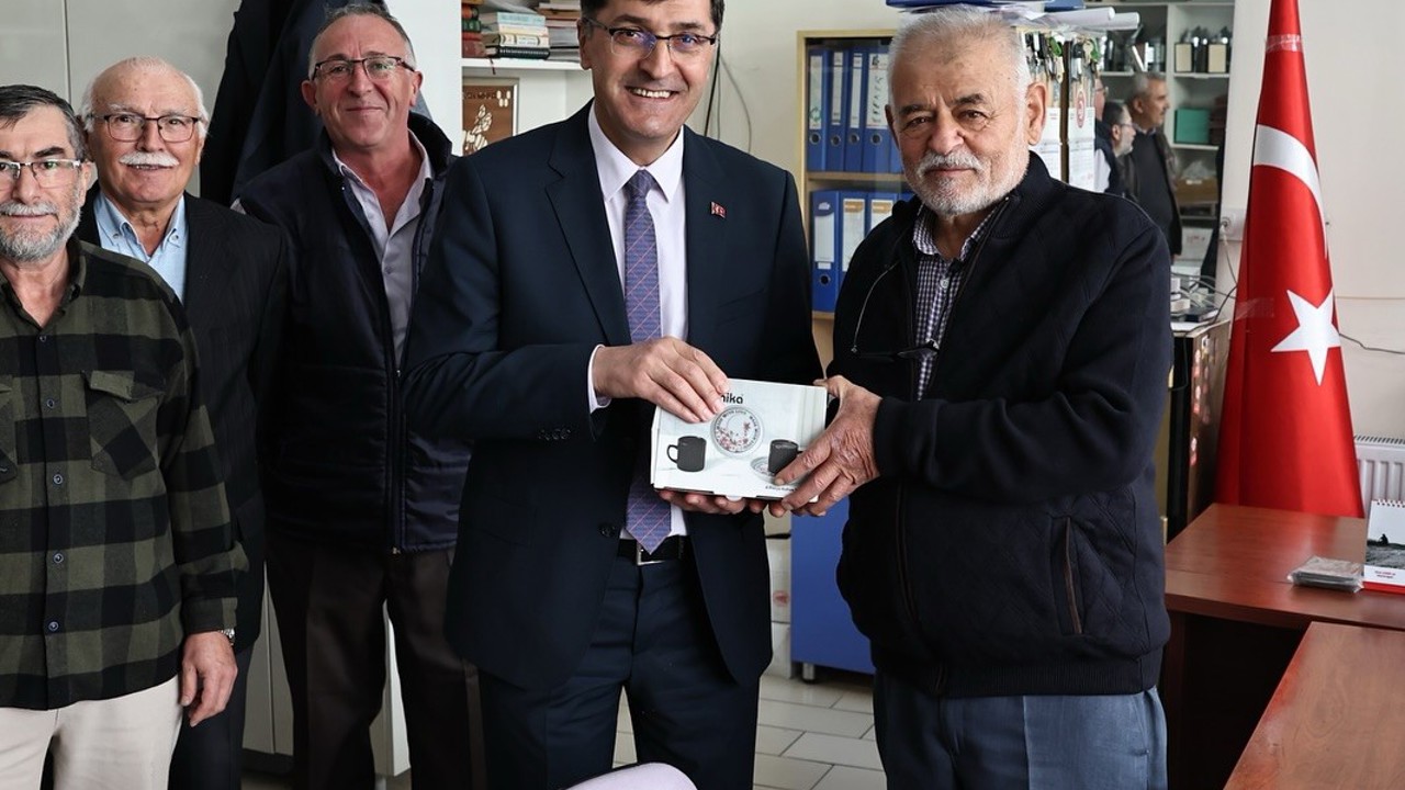 Başkan Kahveci’den Arı Yetiştiricileri Birliği’ne ziyaret
