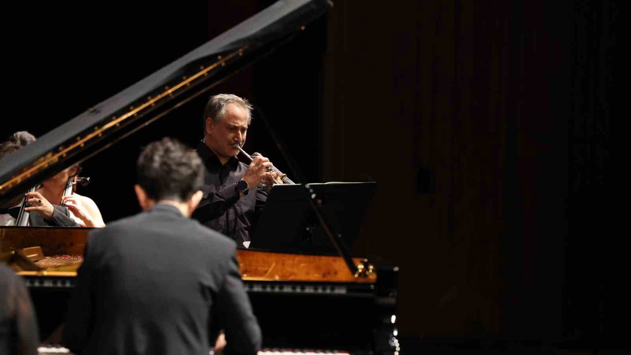 İstanbul Devlet Senfoni Orkestrası DenizBank Konserleri kapsamında Rus besteci Shostakovich anıldı
