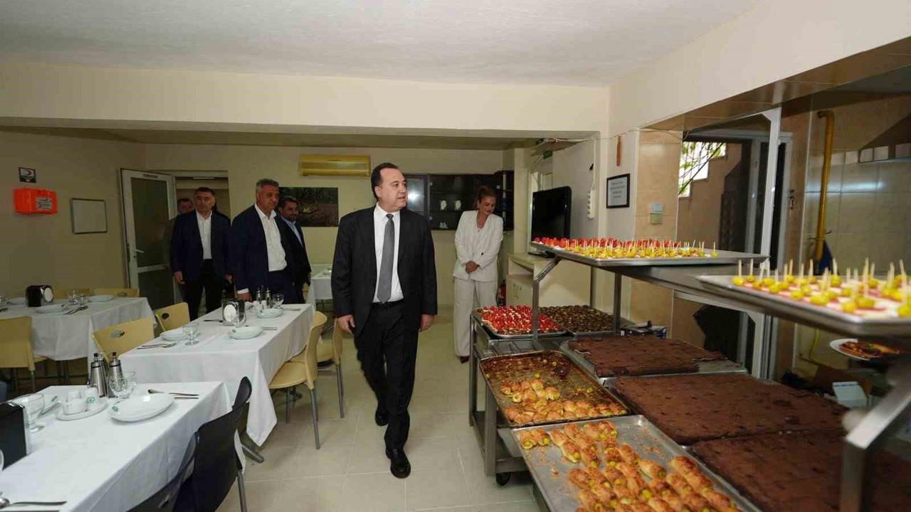 Manisa Büyükşehir’den üniversiteli kızlara yurt desteği
