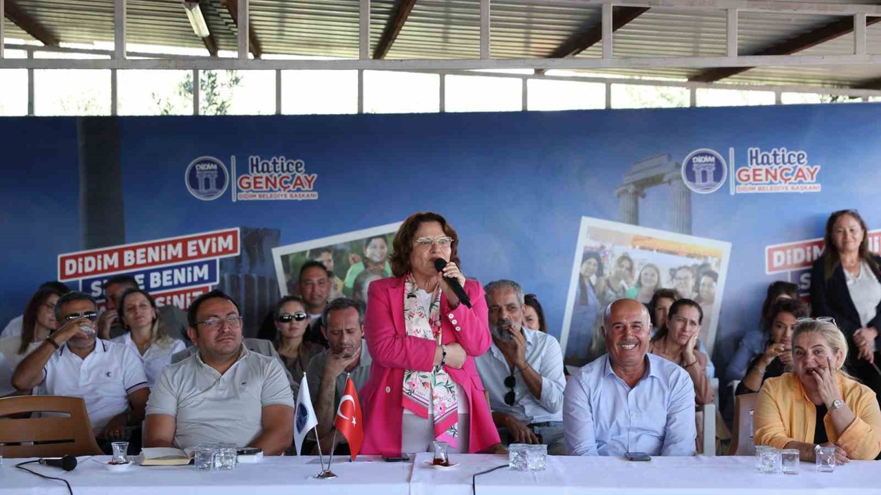 Başkan Gençay, Yalıköy sakinleri ile bir araya geldi
