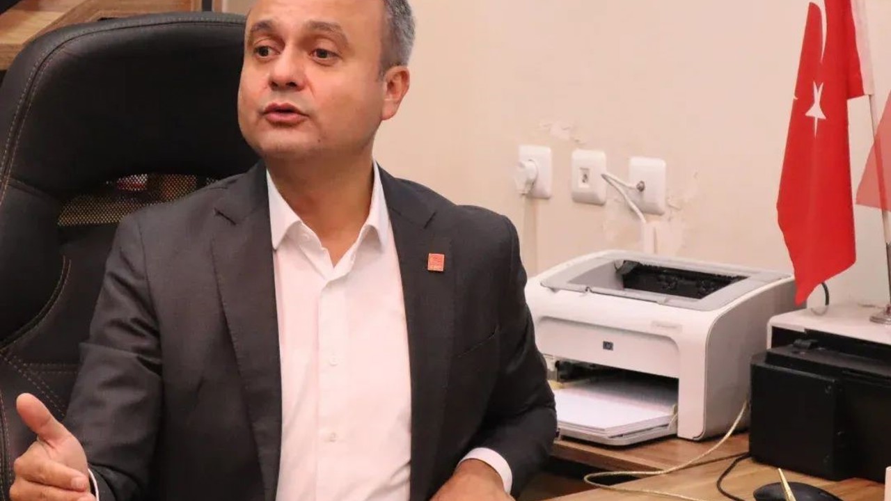 ’Ekonomi kötü’ diyen CHP’li başkan kongreyi 5 yıldızlı otelde yapma kararı aldı
