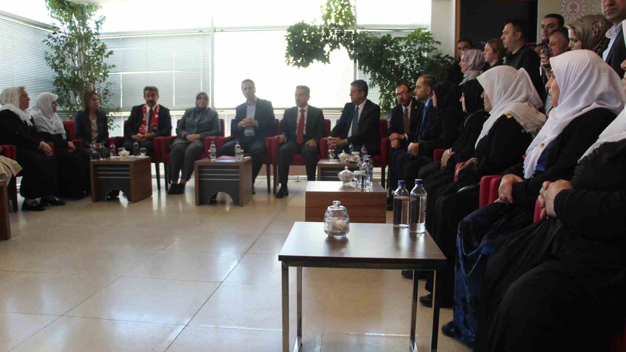 Bakan Bayraktar Şırnak’ta
