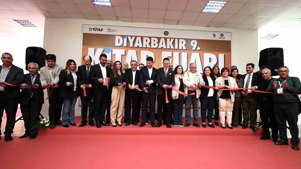 Diyarbakır 9. Kitap Fuarı açıldı
