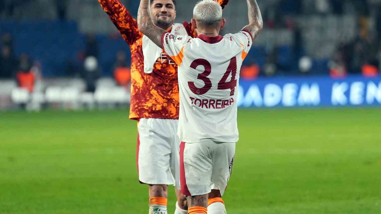 Galatasaray yenilmezlik serisini 17’ye çıkardı
